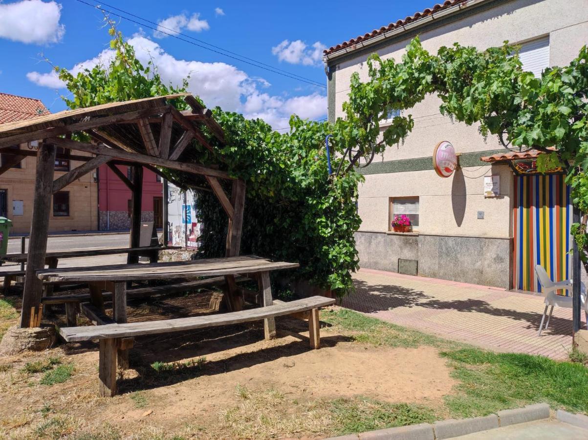 Hostel Santa Ana San Martín del Camino